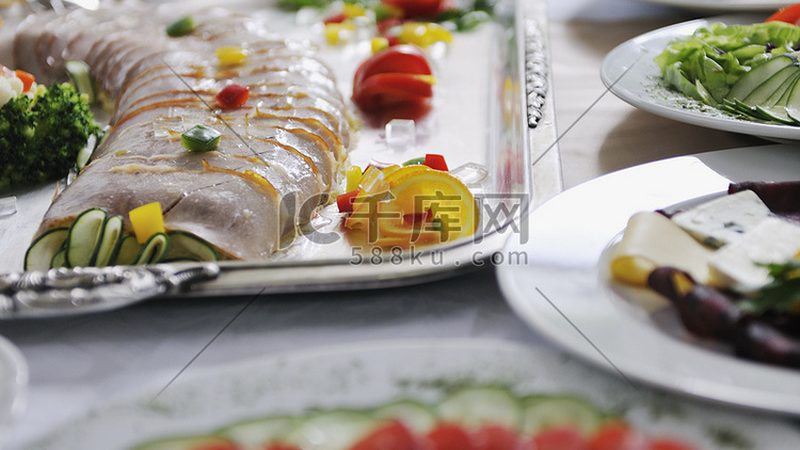 食品代加工：揭秘其背后的利润点与关键要素